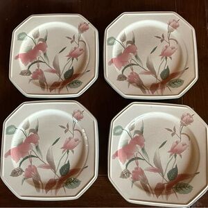 Mikes Continental Silk Flowers Plates Set of 4